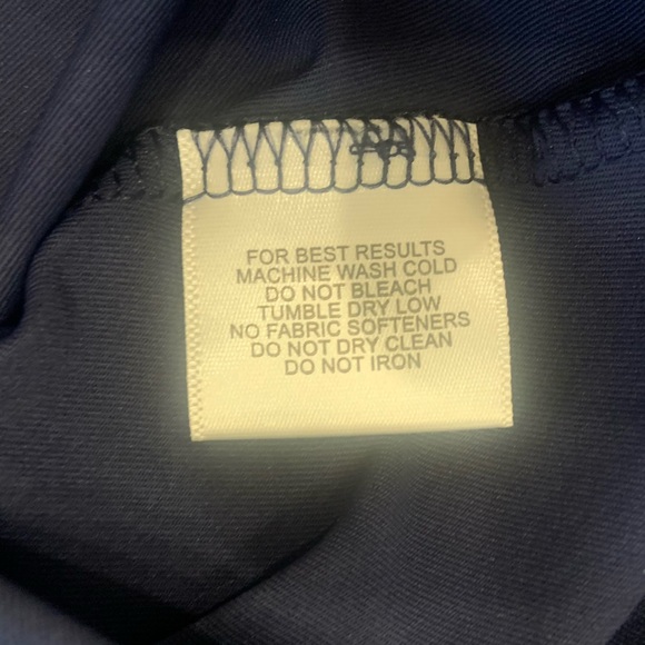 Peter Millar sleeveless navy golf top - Picture 4 of 4